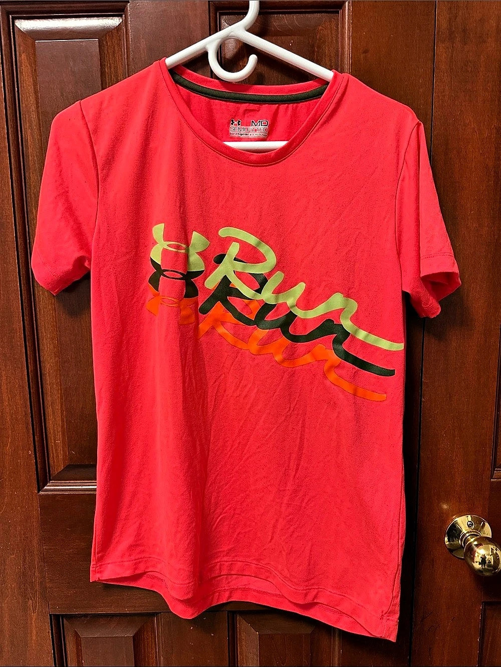 Under Armour Run Graphic Tee, Short Sleeve Graphic Tee in Hot Coral